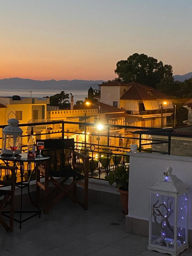 Artelie apartment Kyparissia Exterior foto