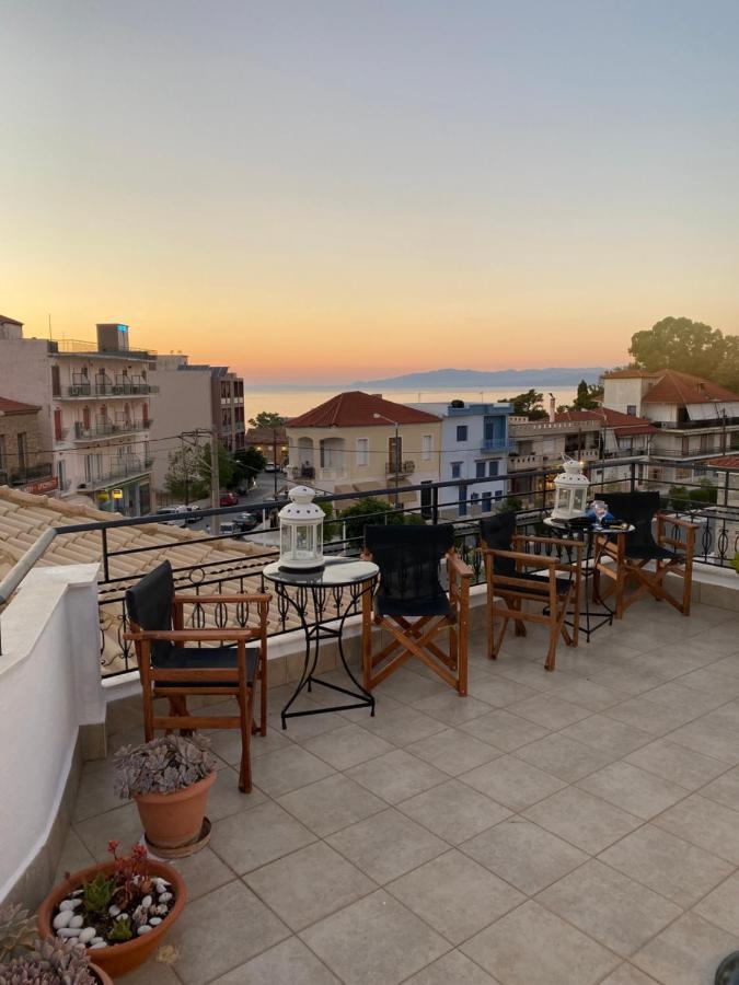 Artelie apartment Kyparissia Exterior foto